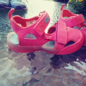 Girls Sandals/Water Shoes